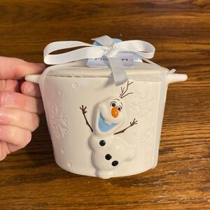 Rae Dunn Frozen Mini Baker